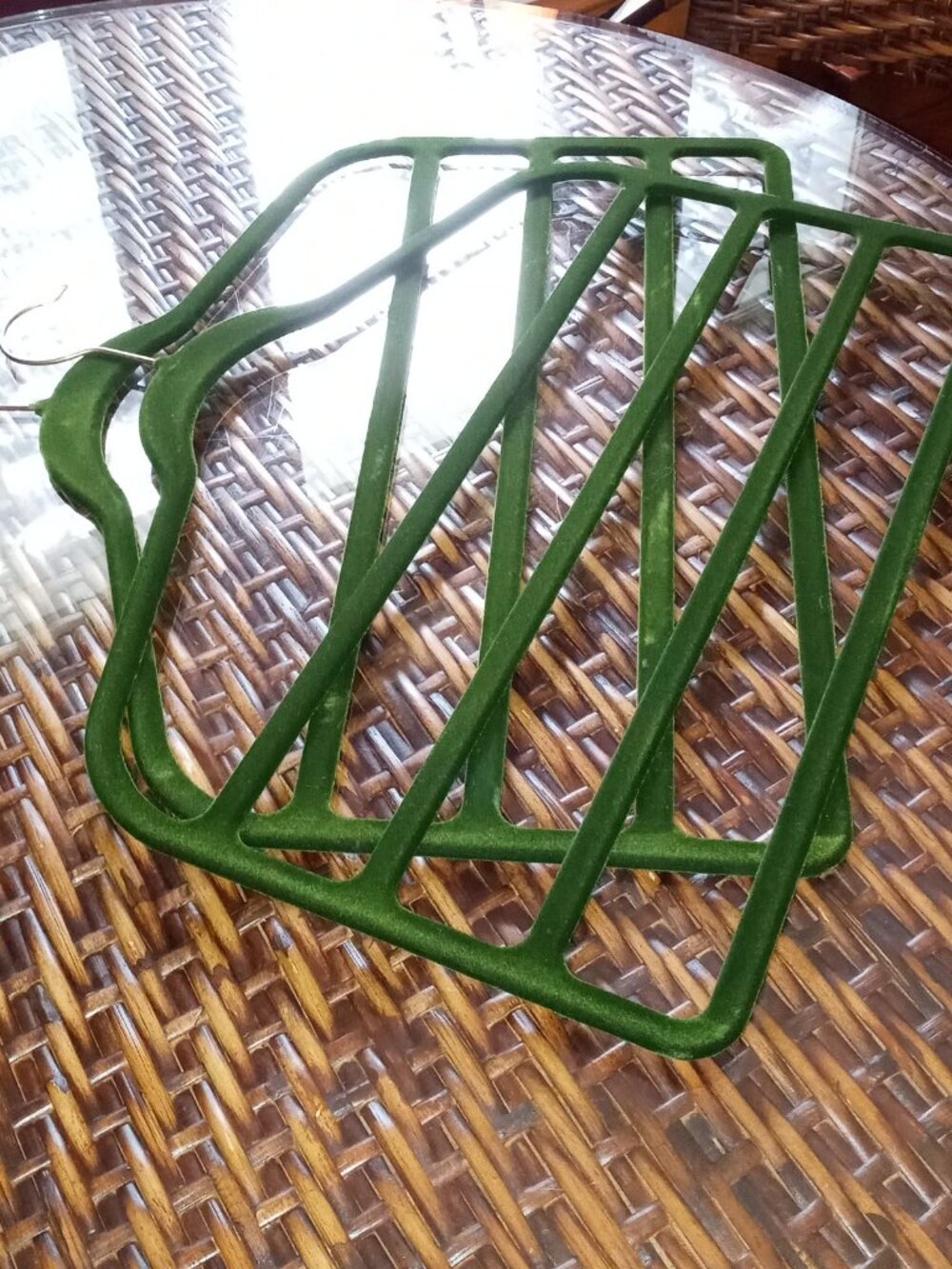 Joy Mangano Huggable Hangers 2pk Four-Bar Velvet Green - Picture 2 of 16